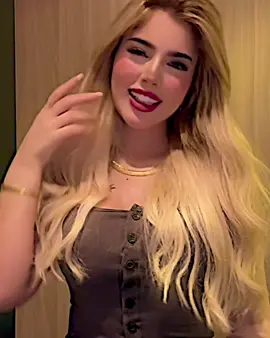 العببب 😂😂@يوسف لاز @يوسف لاز الاحتياطي #هاشتاقات_تيك_توك_العرب #مشاهير_تيك_توك #تصميم_فيديوهات🎶🎤🎬 #الشعب_الصيني_ماله_حل😂😂 