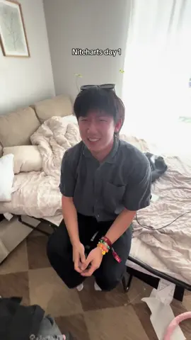 Polite boy named Ethan seeks 1 rave bae!!!