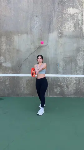 huge pickleball girl #pickleball #challengers 