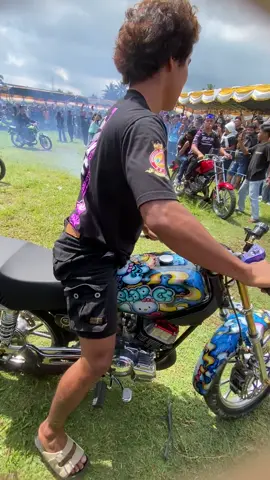 Rx king blayer di acara 1th DEKADE#padahariini #2stroke #YRKI #rxkingblayer #rxkingnusantara 