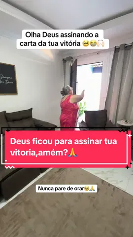 Deus ficou! E está assinando a carta de vitória para você neste dia amém?🙏  #louvor #adoração #Deusefiel #gratidaoadeus #crentenotiktok 
