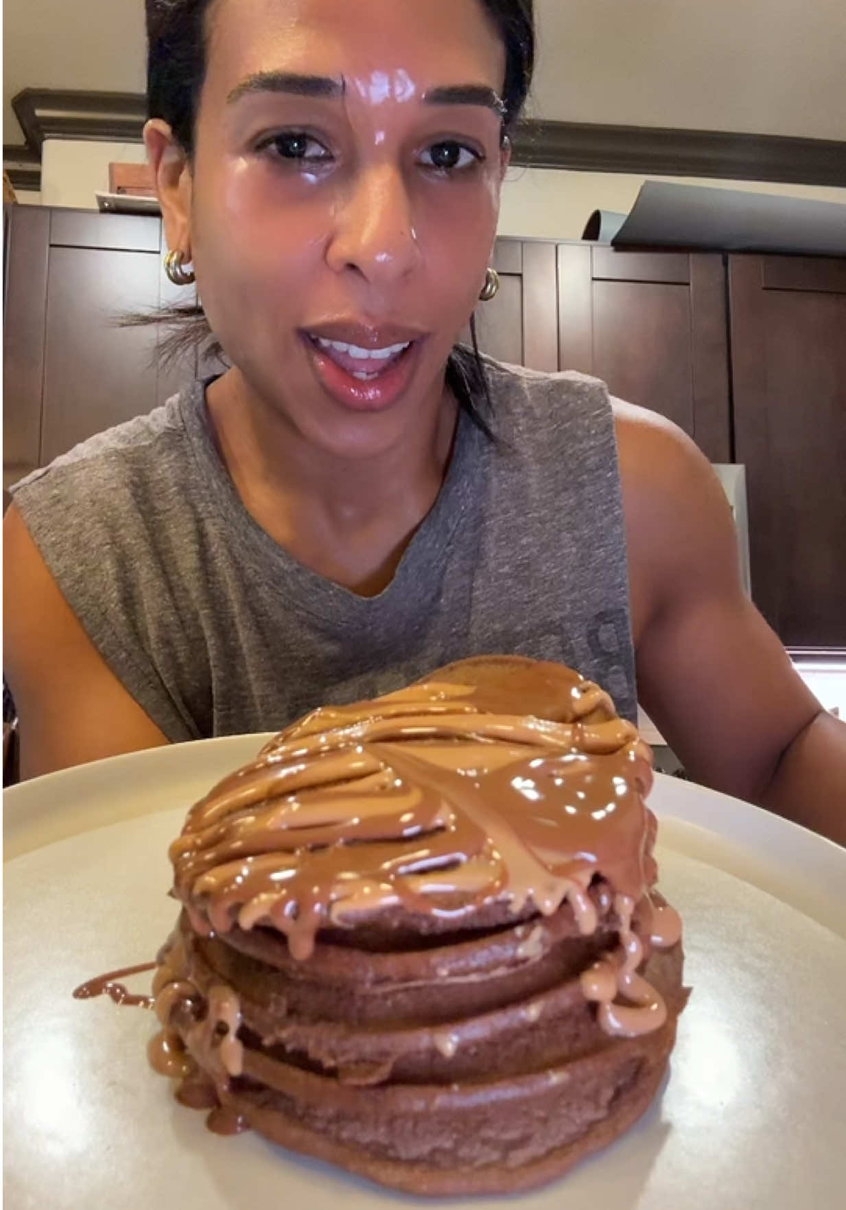Pancakes mega express  y con prote 🥞 💪🏼🤎🍫 resuelven para esos días que estamos apurados y no tenemos mucho en la nevera  #pancakes #sinazucar #singluten #proteina #highprotein @Nut Dreamers - Healthy Snacks 
