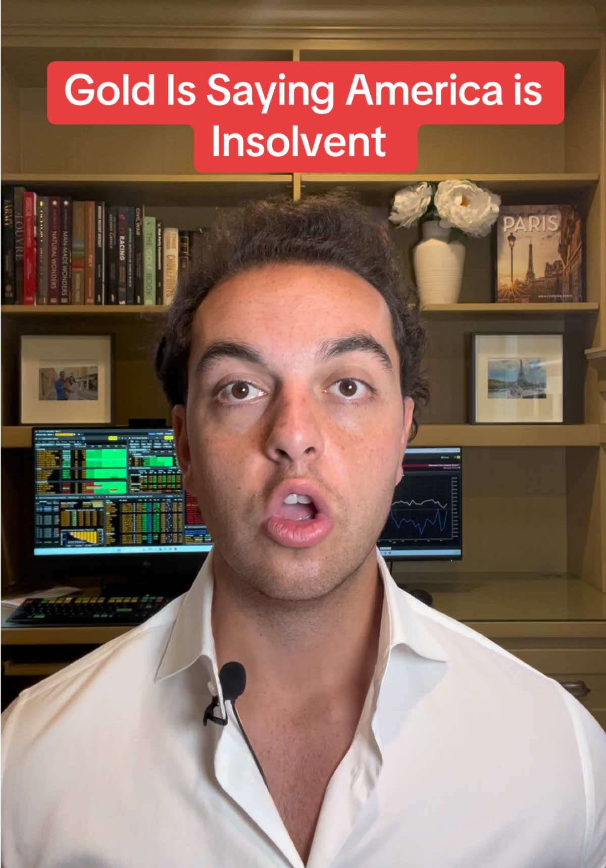 Gold is saying America is insolvent. 