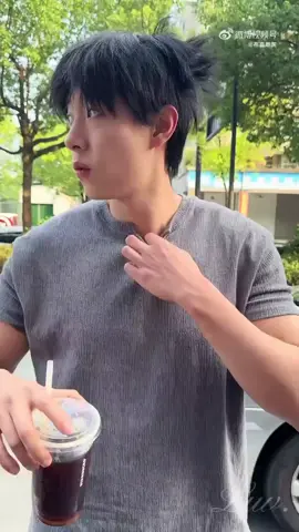 这是谁的丈夫？#aktorchina #maxiaoyu #中国 #fyp 