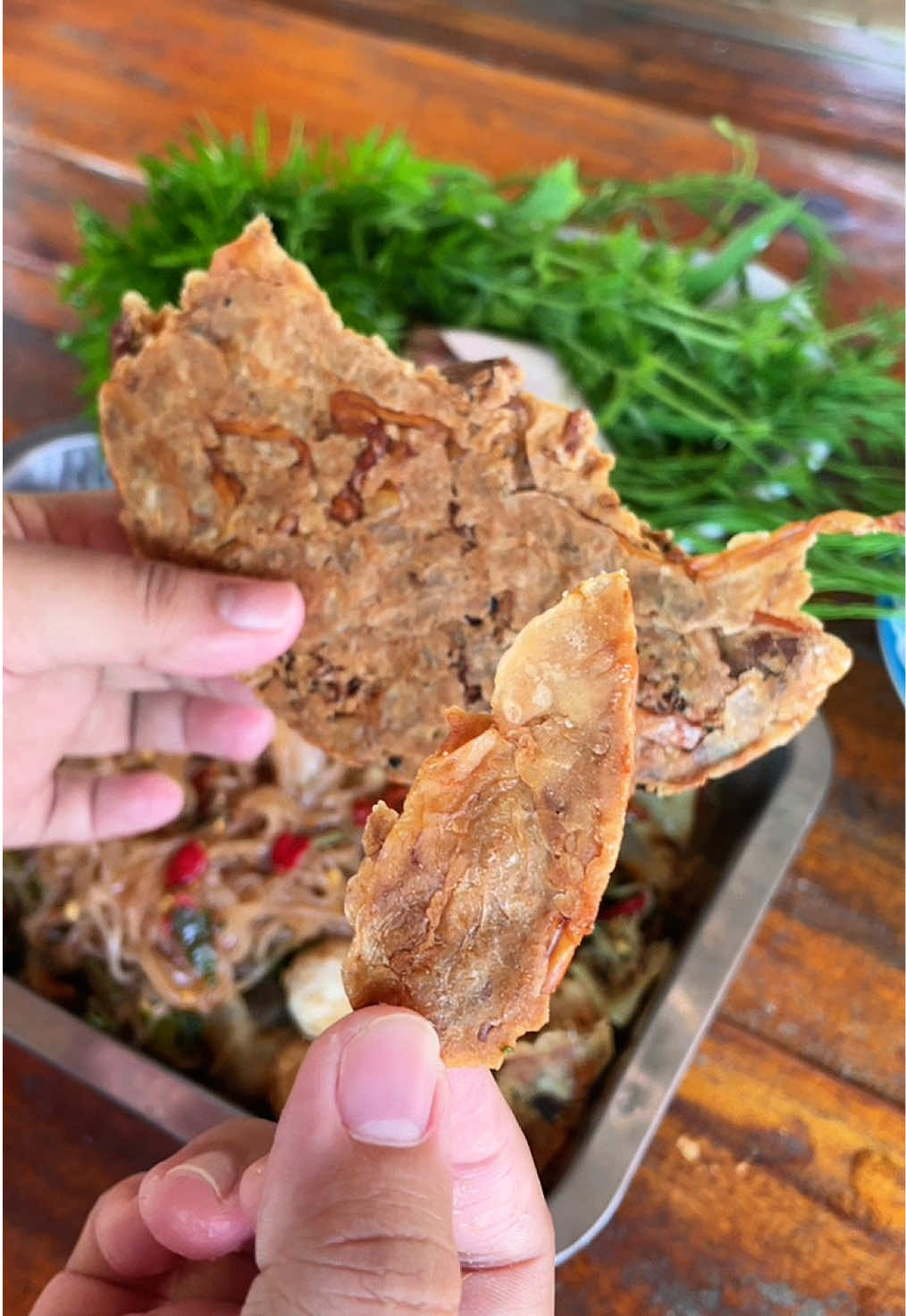 เทสความกรอบ #สุรินทร์ #สุรินทร์หวานมาก❤️‍🔥 #สะใภ้สะเร็น #กากหมูทับ #ของอร่อยบอกต่อ 