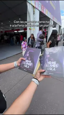 Experiencia religiosaa 🥺📖🫶🏻✨ tener la firmita de@˚｡⋆ Gilraen ౨ৎ ⋆｡🏹 @🍃Elfobook 🧝🏻‍♂️🍃 Librería #filzocalocdmx #nomellamesloca #sagaempireo #BookTok #libros