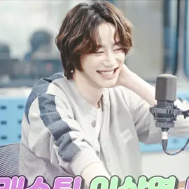 i have only a 3 day week this week so hopefully ill have more time to edit :)) cc , sharpen , panning : lib6ratos #r6nnxe #leejunyoung #leejunyoungedit #kactor #junyoung #junyoungedit #ukiss