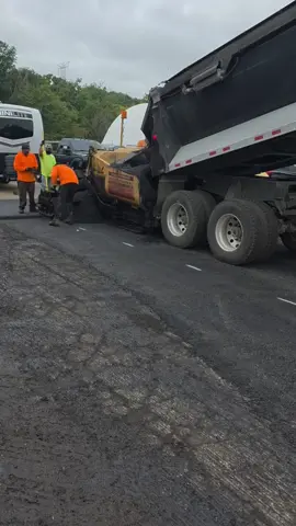 🚧🚧🚧 #pave #paving #asphalt #parkinglot #fyp 