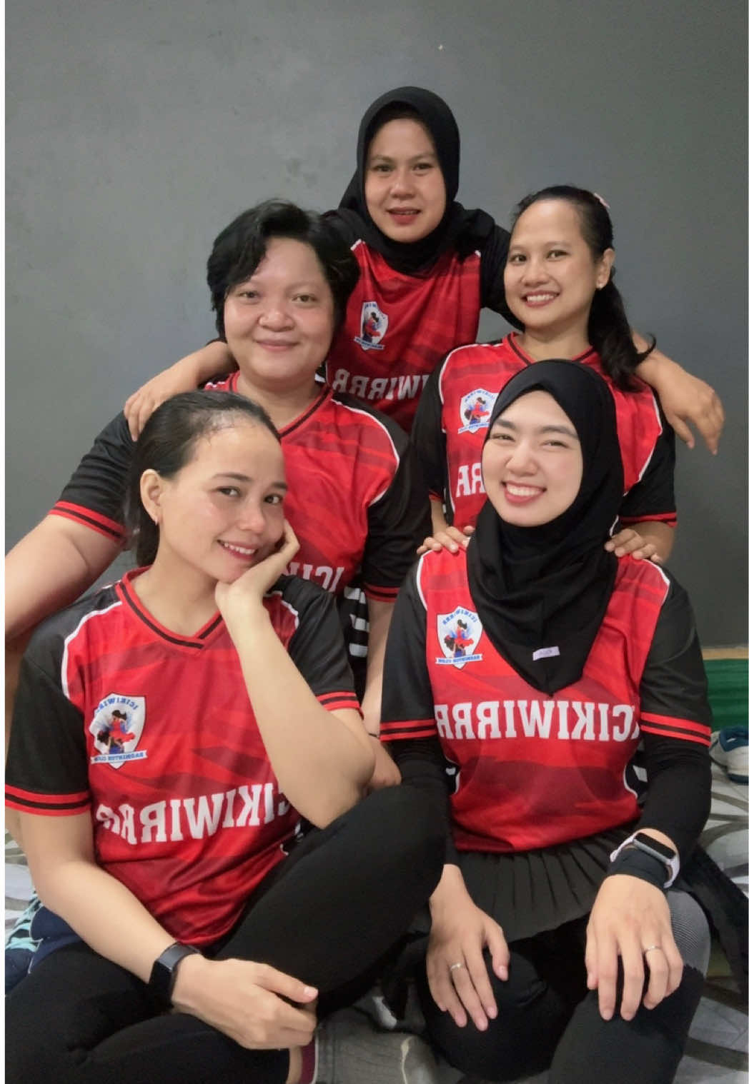Ga badminton sehari langsung meriang ga tuh 😆🤣 #badminton #badmintongirl #badmintonlovers #badmintonplayer #promomakan1010 