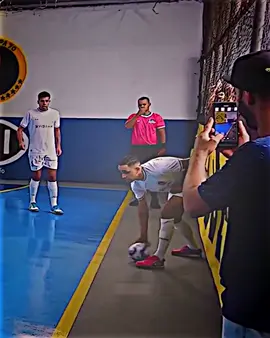 مهارات كرت القدم 🔥🥵..؟  .  .  .  .  .  .  .  .  .  .  .  .  .  #فيسكا_برسا_دائماً_وابداً🔵🔴 #اسبانيا🇪🇸_ايطاليا🇮🇹_البرتغال🇵🇹 #تيم_اساطير_مهاجمين_🔥👿 #متابعه_ولايك_واكسبلور_احبكم #تيم_مبدعين_لايت_موشن💎 