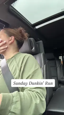 Stop following me Sharon .. #coffee #morningroutine #morning #storytime 