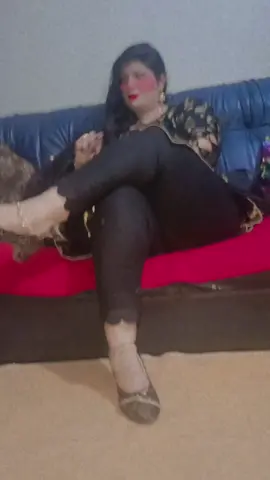 Mujhe Allah Ki Kasam Tumse Pyar Hoon Gaya 🫶Kisi Lag Rahi Hoon Guys 😉 Black Lover 🖤  #fouryou #parveenSohail 😘