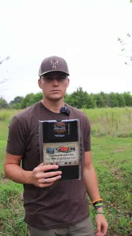 @Burr Paw cool product! Excited to try it when I get a few more burrs on me in a hunting situation. #feathersandfins #deerhunting #bowhunting #burrpaw #hunting 