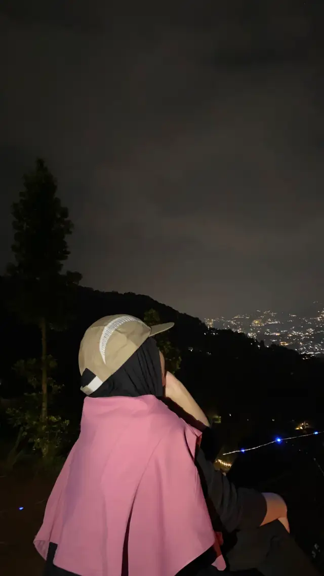 📸