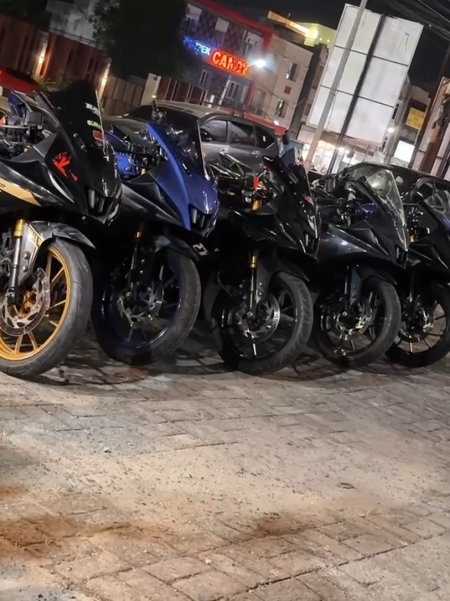 💕💕💕🥺 #palembangtiktok #r15v4genkpalembang #v4genk #YamahaSportCommunity #YamahaThamrin 