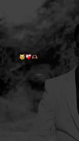 dareenada jibaaxaya❤️‍🩹😽#cupcut #chipriil🤴🏽🤍 #jabrow🎧❤️ #somalilyrics🌺😕💎 #jìbreil🤴🏽💞 