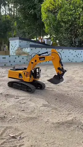 #excavator #excavatortoy #operator_excavator 