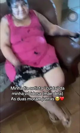 Conheça o meu perfil ❤️kkkkkkk eu não sei se choro ou se desmaio 😂 essa tinta de cabelo nunca mais vai sair 😂 #autista #memes #foryou #viraltiktok 