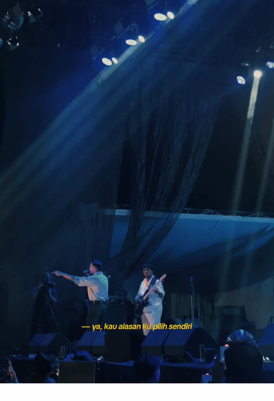 on repeat all day 👓 @Afgan #KacamataAfgan #fyp #fypageシ #fyppppppppppppppppppppppp 