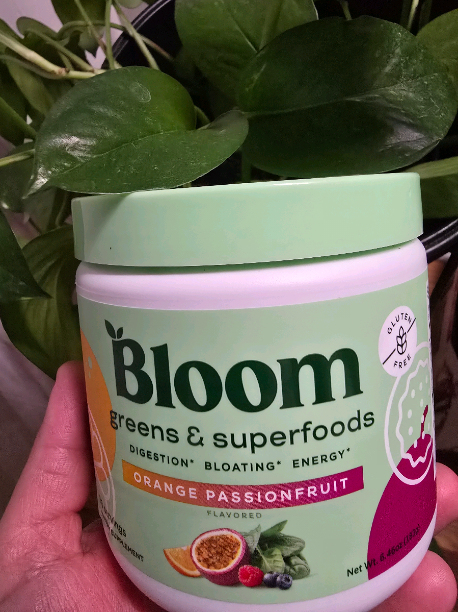 @Bloom Nutrition  I'm definitely obsessed with the various flours this greens & superfood product offers. #bloom #bloompartner  #wellness #tiktokshop  #creatorsearchinsights 