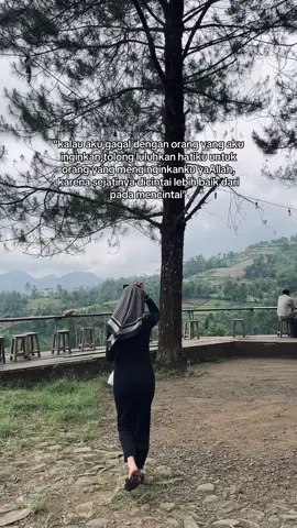 ☺️#masukberanda#foryou#xybca#laguminang#sadstory