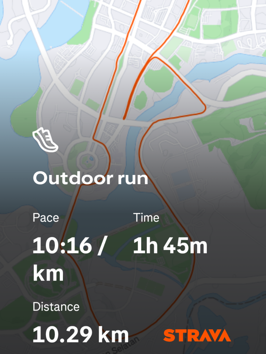 Lepas habis 10km makan apa ada dlm goodies bag. #pelarifomo🤣 #arahi7 #paceewahewah😝 #HSN10KM 