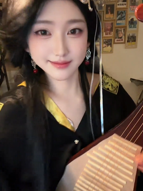 一闪一闪亮晶晶😌 #开心元元 #主播 #美人 #中国 #古装 