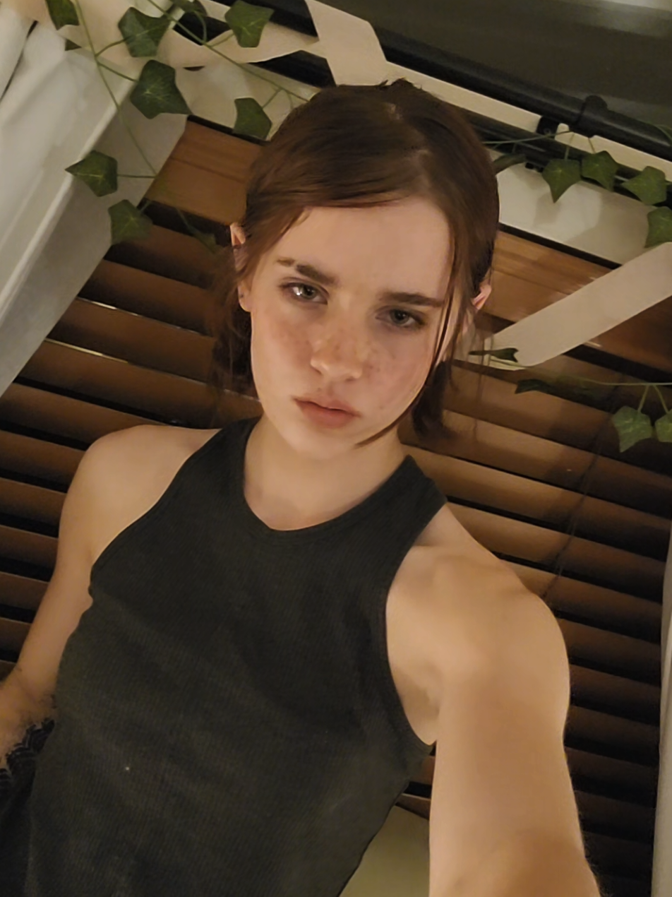 thick thighs save lives 😼 #elliewilliamscosplay #elliewilliams #tlou2 #tlou #thelastofus 