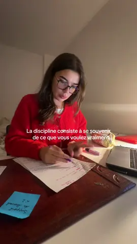 La discipline consiste à se souvenir de ce que vous voulez vraiment. 📚⭐️