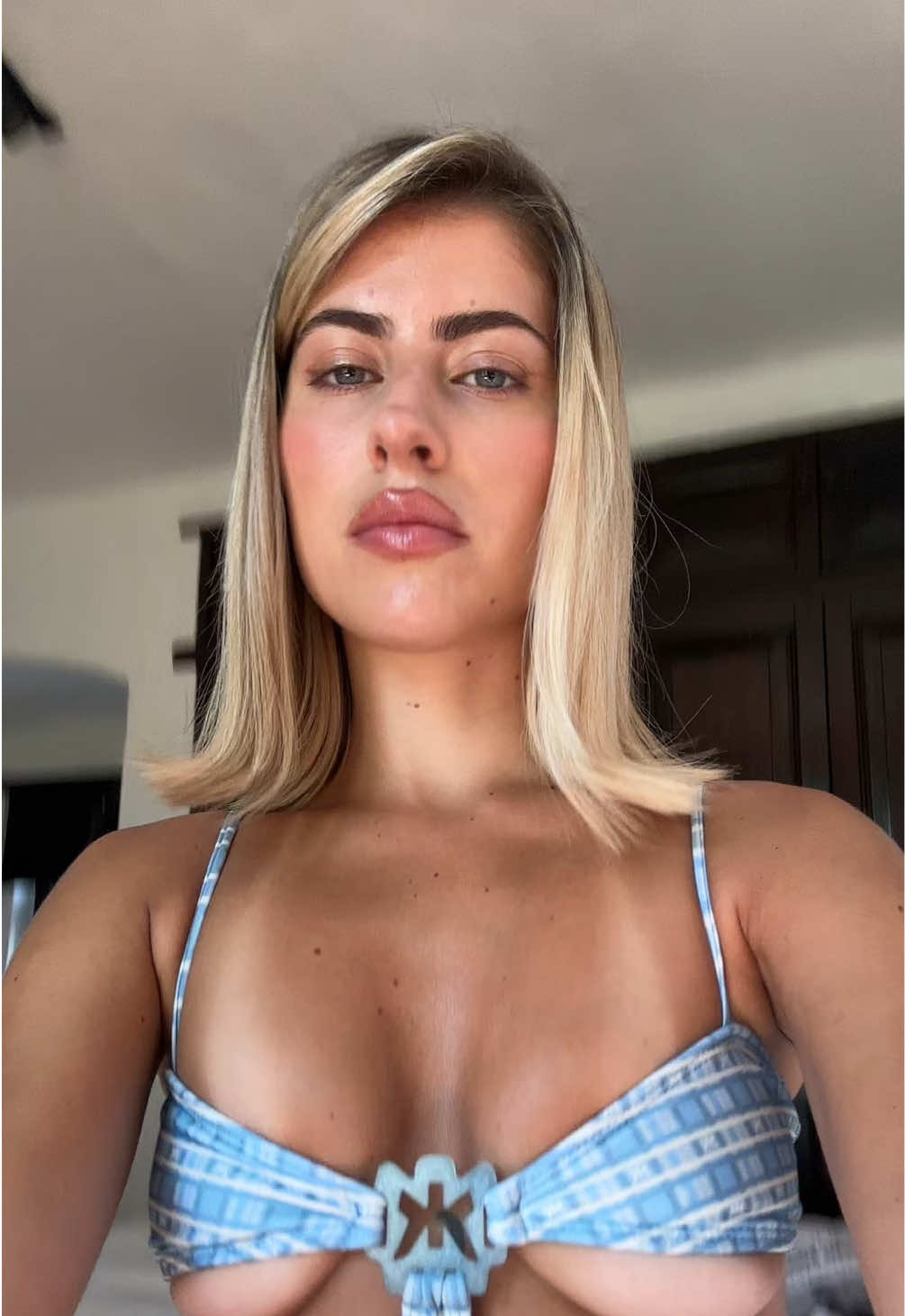 🐬