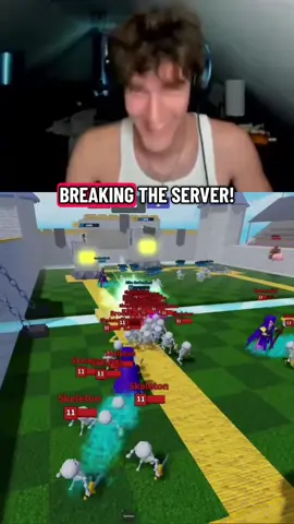 I found a way to freeze the server! 😂 #clashroyale #clashersroyale #fypシ 