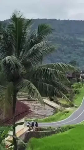 Explore Indonesia 🇮🇩  #PemandanganAlam 