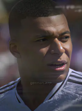 Mbappe😍 || quality and 120fps method in bio || ib:@footky.ae #mbappe #4k #smooth #footballedit #aftereffectsedits 