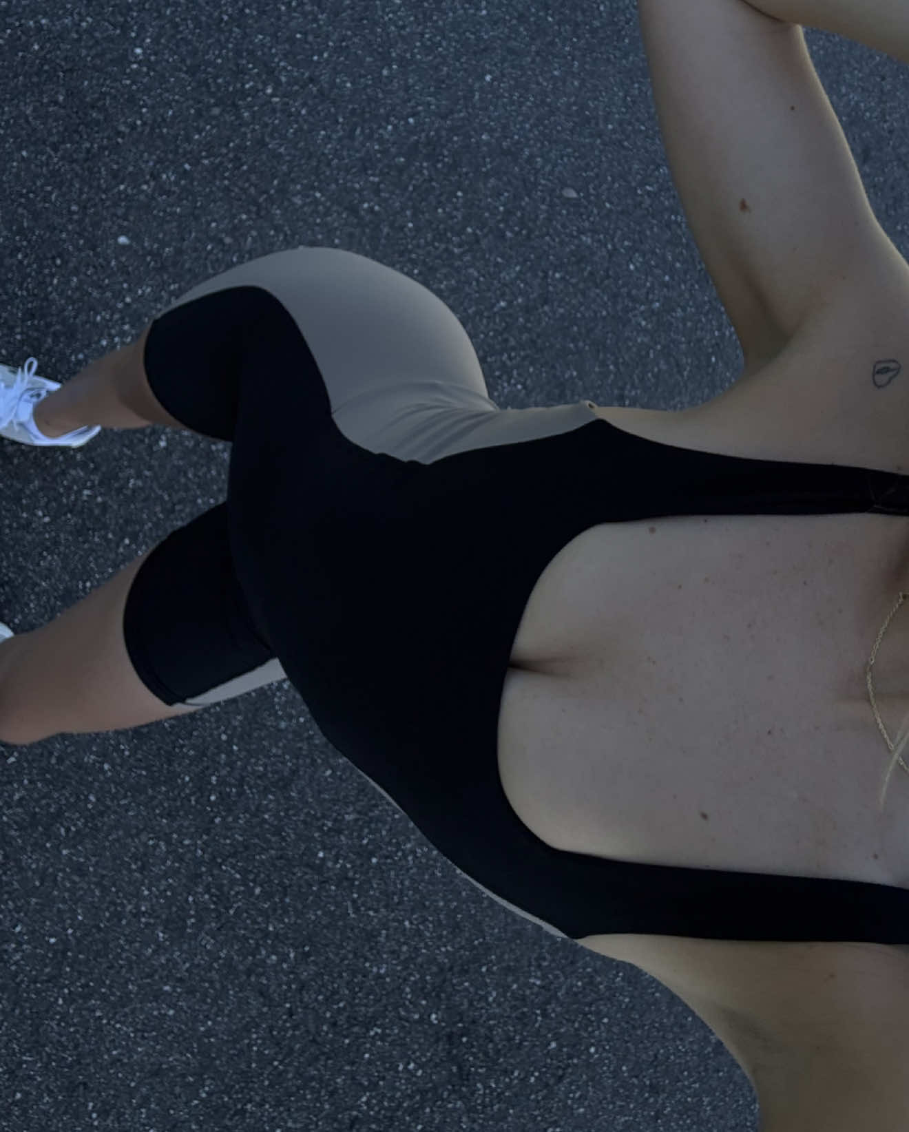 let’s remember that our feelings deserve to be honored for a second even if they’re negative xoxox 