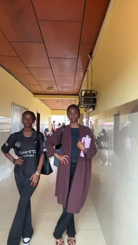 @𝓗 𝓐 𝓢 𝓢 𝓞🧚🏽‍♀️ 🇬🇳  #pourtoi #fyp#backtoschool #outfit#friends 