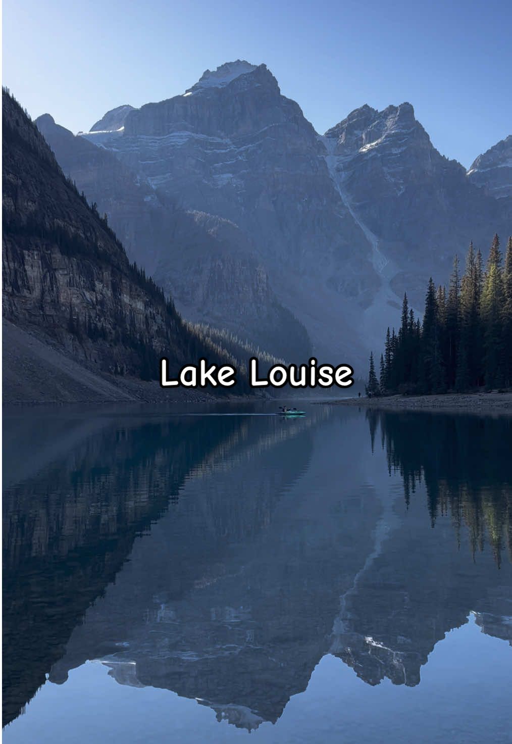 🌲🌲🏔️🏔️🛶🌲🌲 .• .• .• #banffnationalpark #lakelouise #fyp #banff #wildernesstherapy 