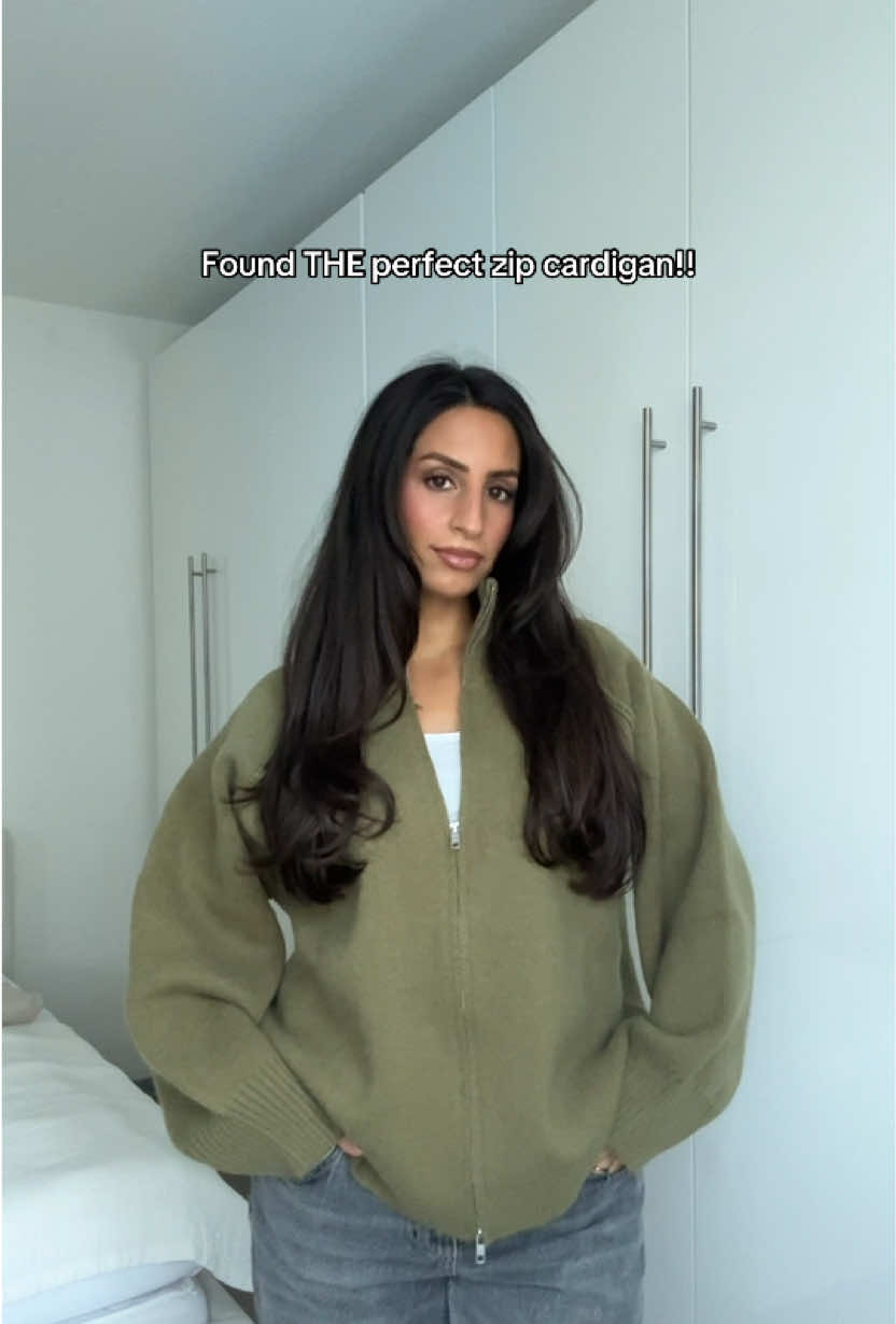 Which one is your favorite? 💚🤎💙#falloutfits#fallfashion#autumnfashionstyle#trending 