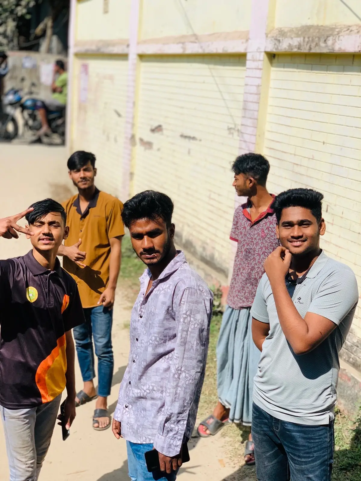 #tiktokbangladesh🇧🇩 @Nazmul Islam @নিরব আকন্দ 💫 @ssagor995 @👽🤬💀নয়ন রাজ 😎🤟👿 