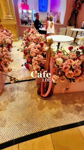 My new favorite. Food and Ambience 😍 was great  #girlsbrunch #vegasbrunch #cafelolalasvegas #lasvegastiktok #momtiktok 