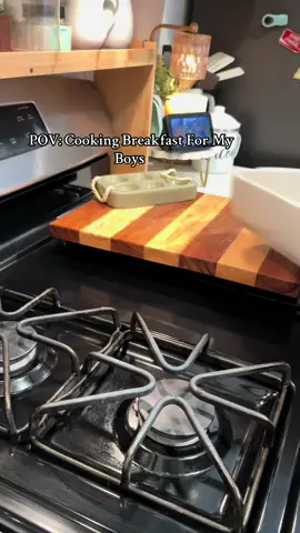 I love Sunday mornings #goodmorning #4upage #foryou #breakfast #homecooking 