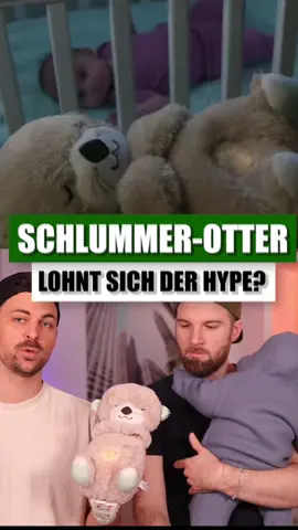 Kinder und Schlaf - die vielleicht größte Herausforderung für Eltern. Da wäre es doch toll, wenn es das ultimative Gadget gibt, das alle Kinder sofort in den Schlaf begleitet? Viele schwören auf den Schlummer Otter. Wir haben ihn lange getestet und sagen euch unsere ehrliche Meinung. Wie siehts bei euch aus? Habt ihr ihn getestet? Funktioniert eine andere Schlafhilfe bei euch? #fisherprice #schlummerotter 