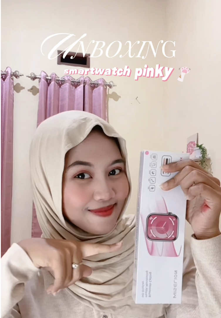 wishlist jam tangan so pretty!😋💗 #smartwatch #aesthetic #pink 