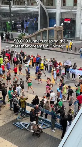 Congratulations, runners 🎉🎉🎉 #chicagomarathon #marathonrunner 