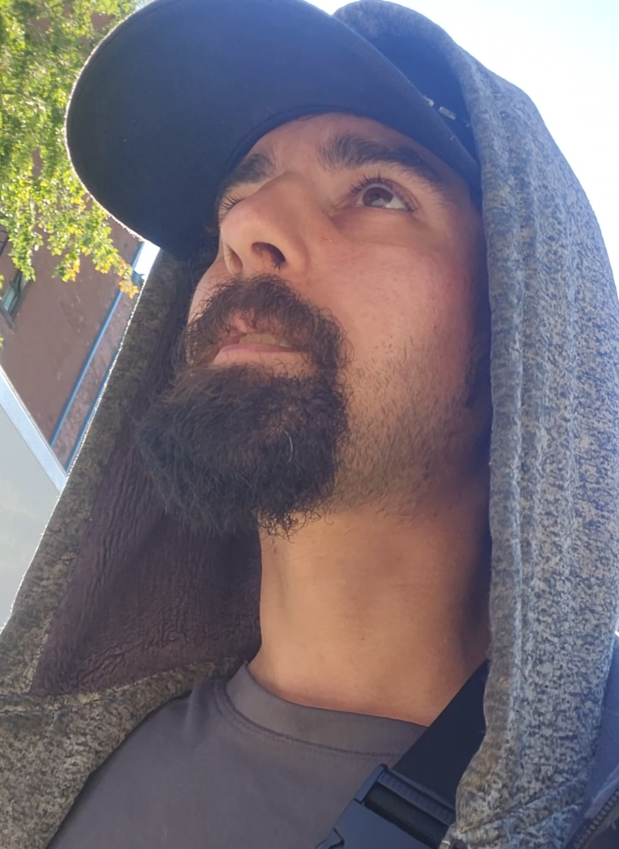 Prend pas la tête à papineau.. #viral #foryoupage #homelesspeople #truestory #wakeup 