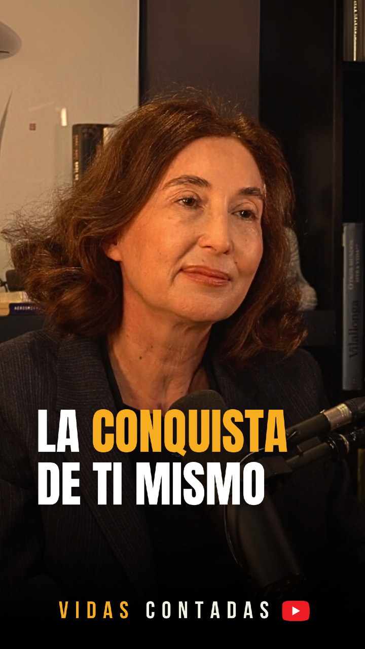La importancia de la lucha contra nosotros mismos para vivir una vida más feliz. 🔴 Ya disponible el episodio completo con Elsa Punset en YouTube. Link en bio. #Elsapunset #psicologia #podcast #podcastenespañol #viral #emociones