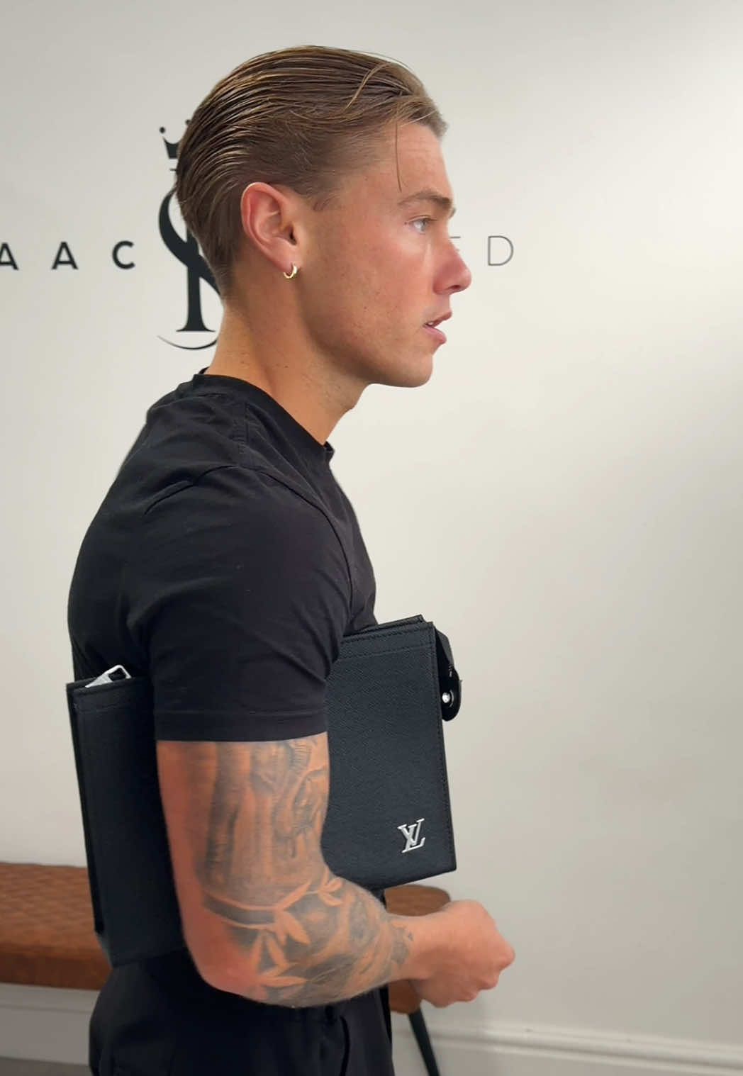 Sunday lunch fit 🍷keeping it simple 👀 #grwm #mensfashion #oldmoney 