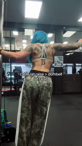 the tension is just soooo good, which do you prefer ? 🥸 #fyp #gym #motivation #Fitness #gymgirl anime  