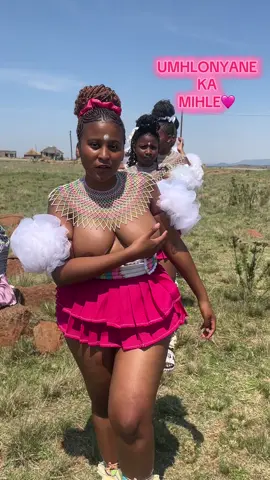 #ukugqhama_09 #fyppppppppppppppppppppppp #fy #teampink #amatshitshi🥰🥳🥳 