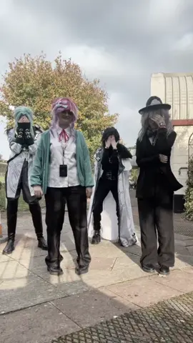 @rae / seth !! @•★tormiichiichu★•  it won’t let me tag anymore people omg 💔 but idk this was funny to film #chancecosplay #dottorecosplay #pantalonecosplay #ramudacosplay #fyp 