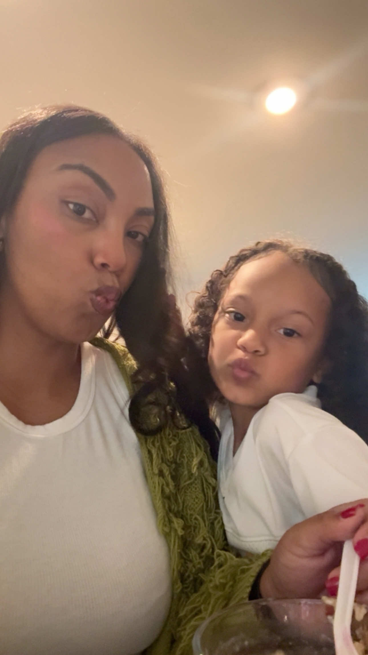 She’s happy… just not showing it 😌🎉 #girlmom #birthdaygirl 